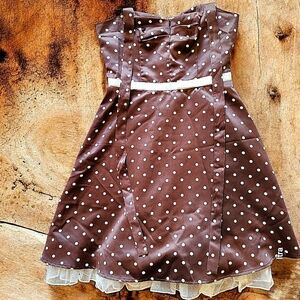 EUC City Triangles Brown Dress With White Polka Dots And White Crinoline Trim